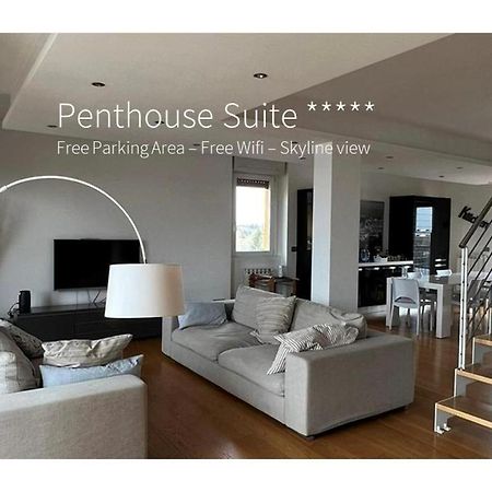 Penthouse Suite - Skyline View Busto Arsizio Esterno foto